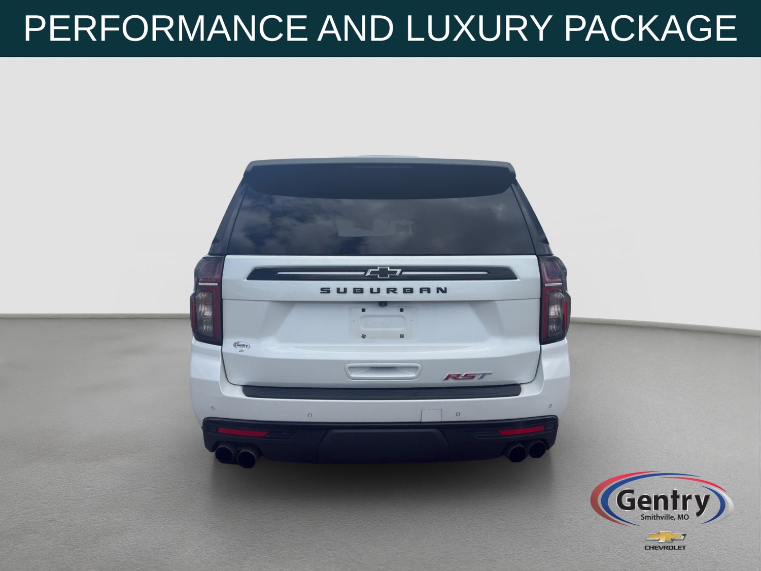 Used 2023 Chevrolet Suburban RST w/ Sport Performance Package AWD/4WD image 5