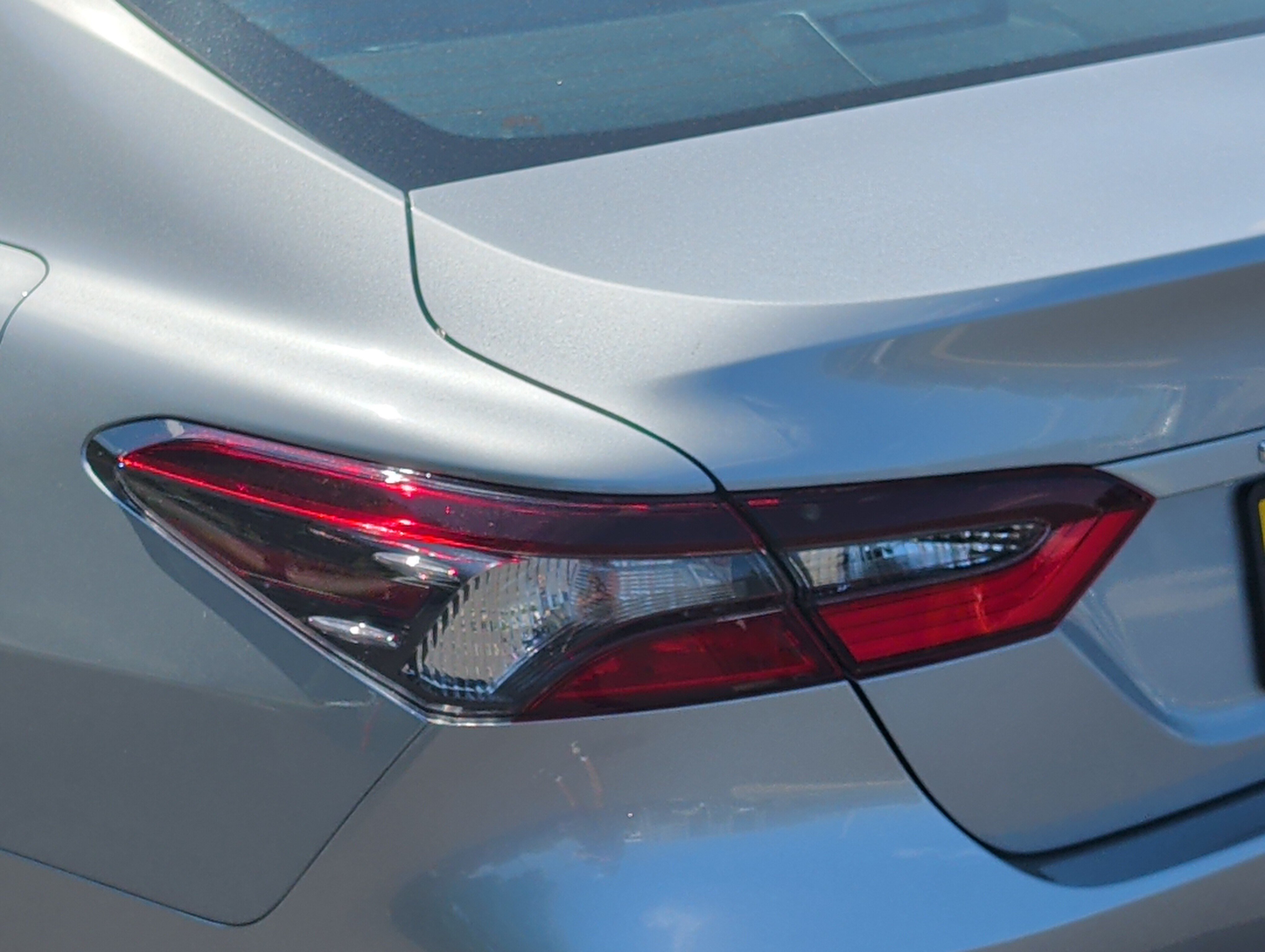 Used 2022 Toyota Camry LE w/ Cold Weather Package AWD/4WD image 17