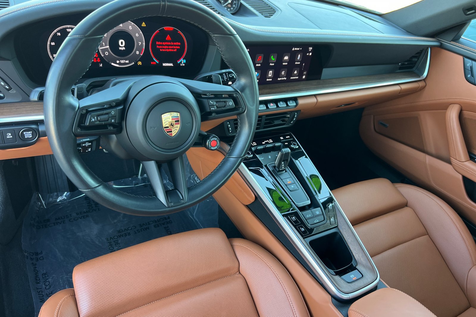 Used 2025 Porsche 911 Carrera RWD image 3
