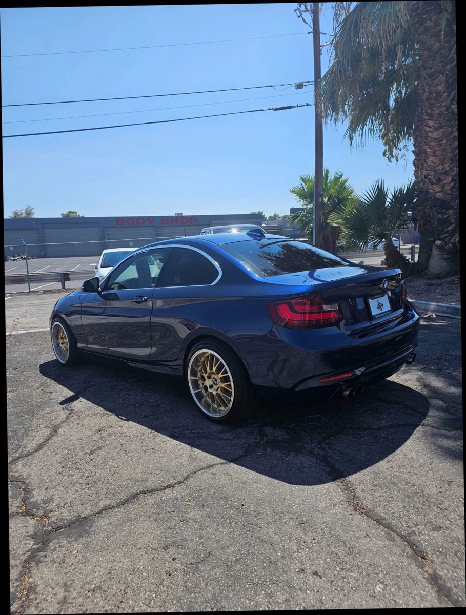 Used 2015 BMW 228i Coupe w/ Premium Package image 3