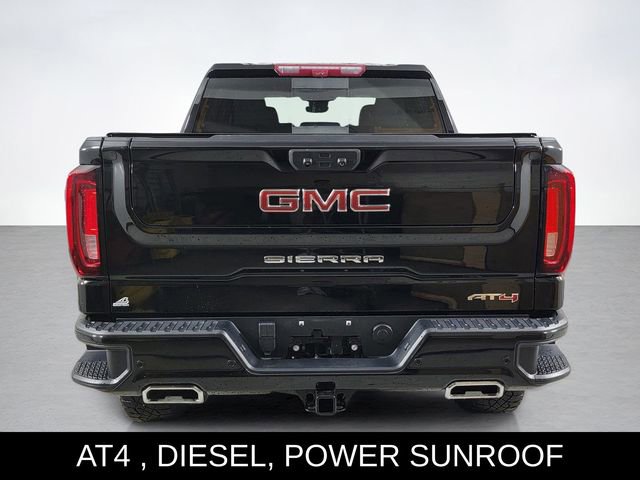 Used 2024 GMC Sierra 1500 AT4 w/ Technology Package AWD/4WD image 4