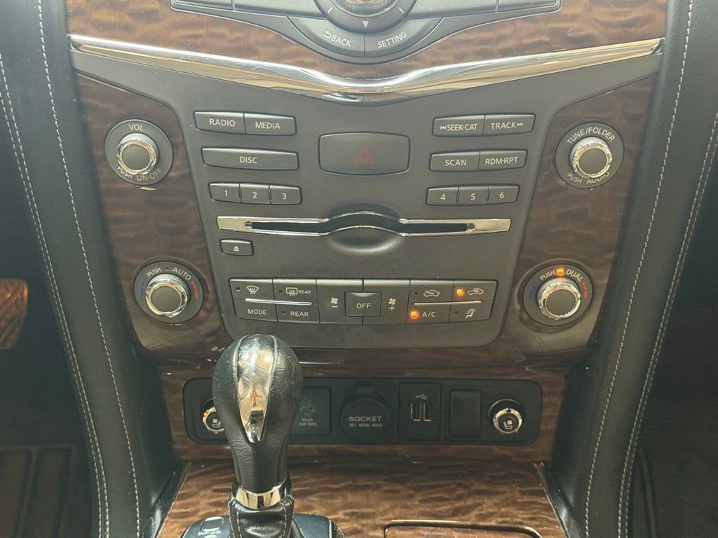 Used 2019 Nissan Armada Platinum w/ Captain's Chairs Package RWD image 15