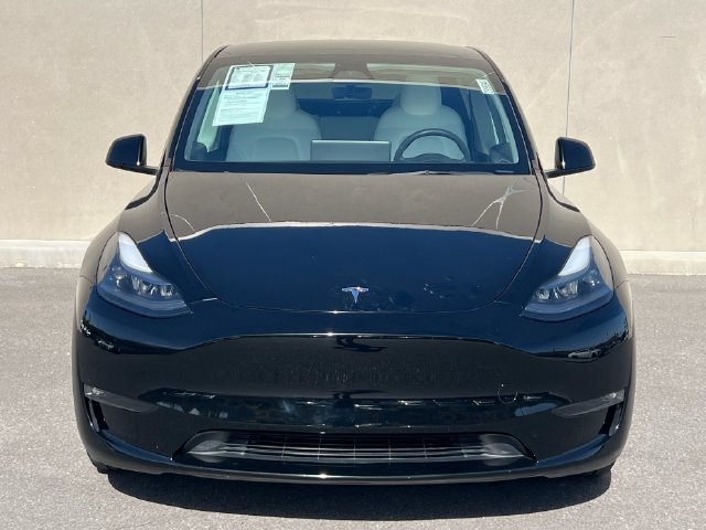 Used 2023 Tesla Model Y Long Range AWD/4WD image 3
