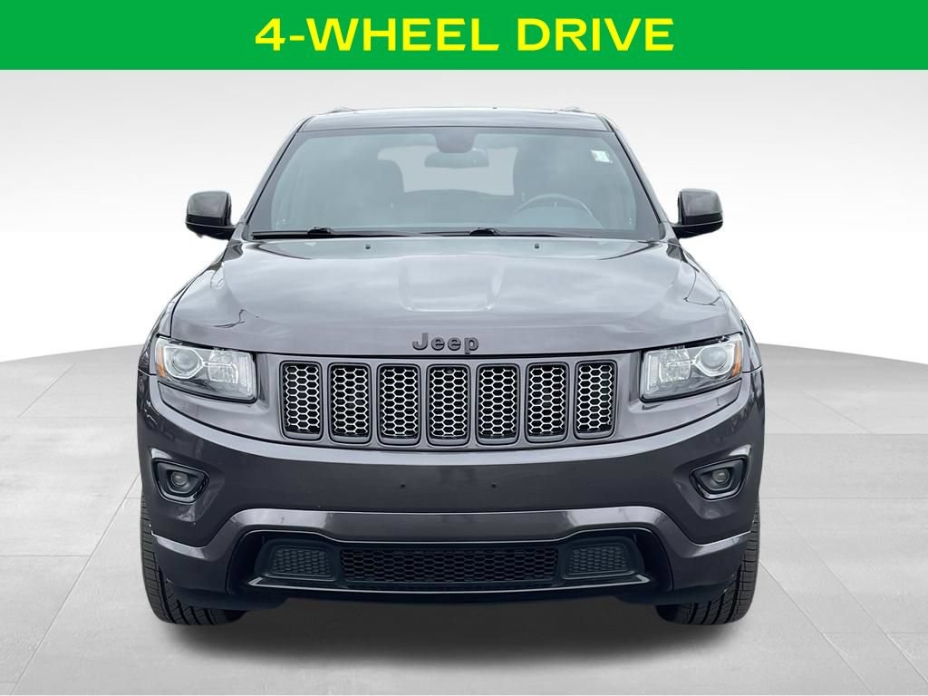Used 2015 Jeep Grand Cherokee Altitude AWD/4WD image 3