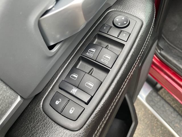 Certified 2022 RAM 3500 Big Horn image 27