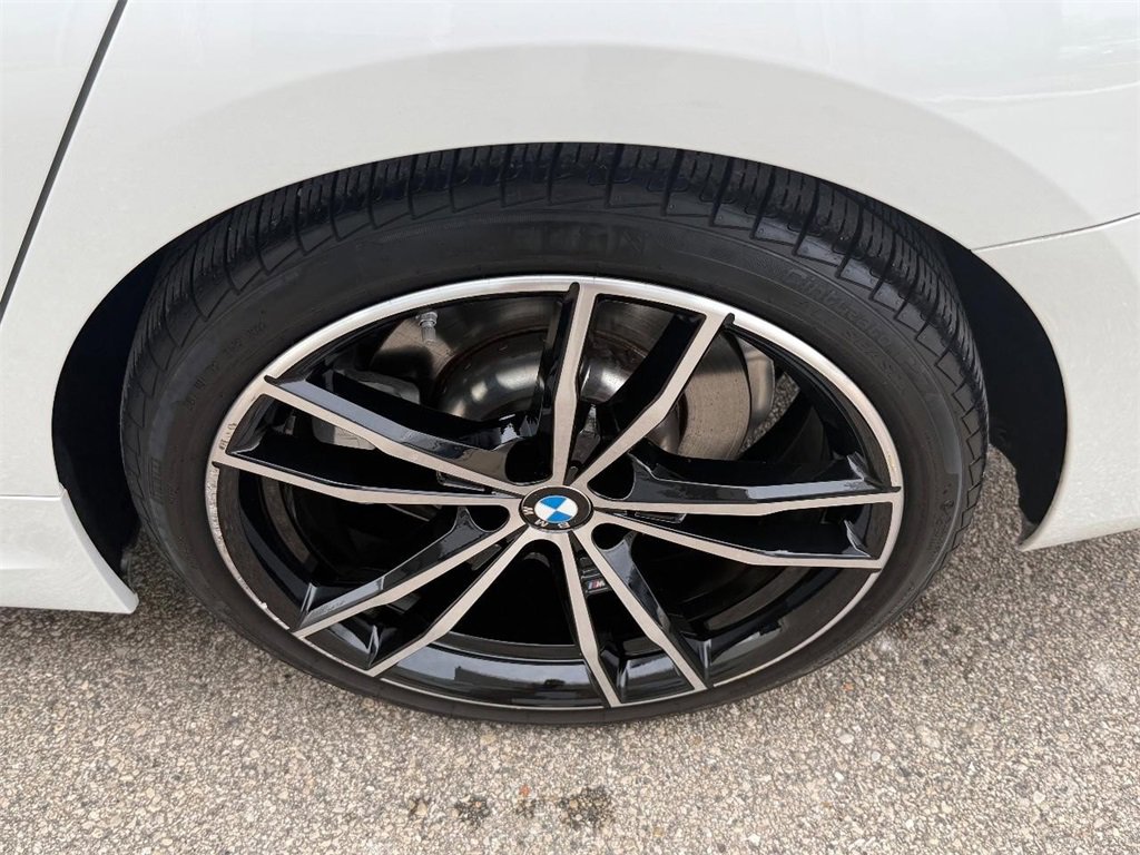 Used 2023 BMW 330i xDrive Sedan w/ M Sport Package image 6