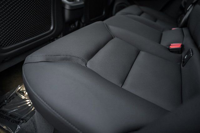 New 2026 Volvo XC60 B5 Plus w/ Protection Package Premier image 33