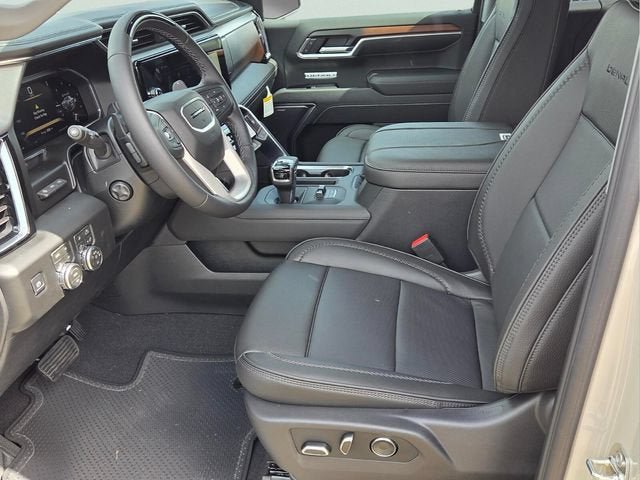 New 2026 GMC Sierra 1500 Denali w/ Technology Package AWD/4WD image 11