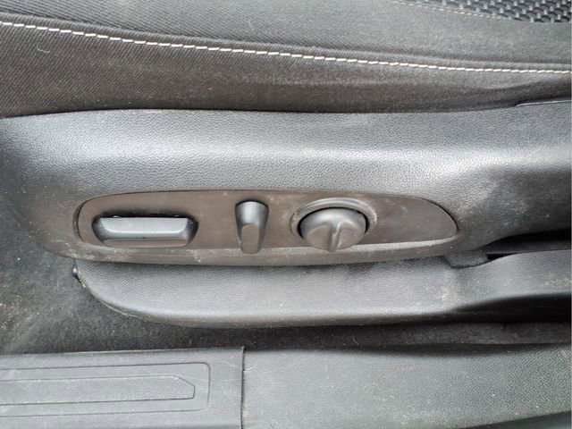 Used 2020 GMC Acadia SLE w/ Driver Convenience Package image 13