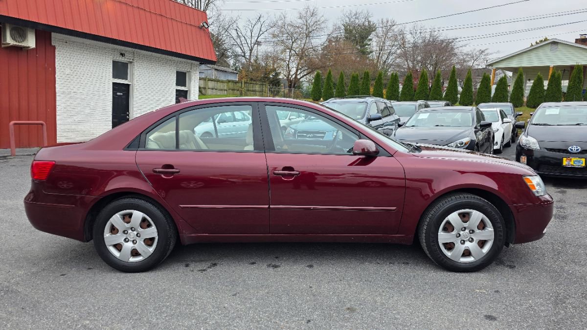 Used 2010 Hyundai Sonata GLS image 8