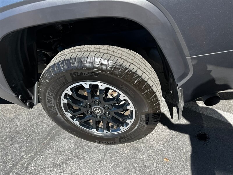 Used 2026 Toyota Tundra SR5 w/ TRD Off-Road Package AWD/4WD image 13