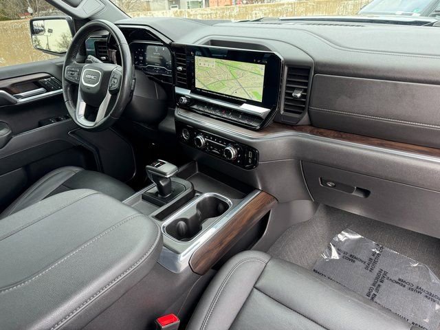 Used 2023 GMC Sierra 1500 SLT w/ SLT Premium Package AWD/4WD image 21