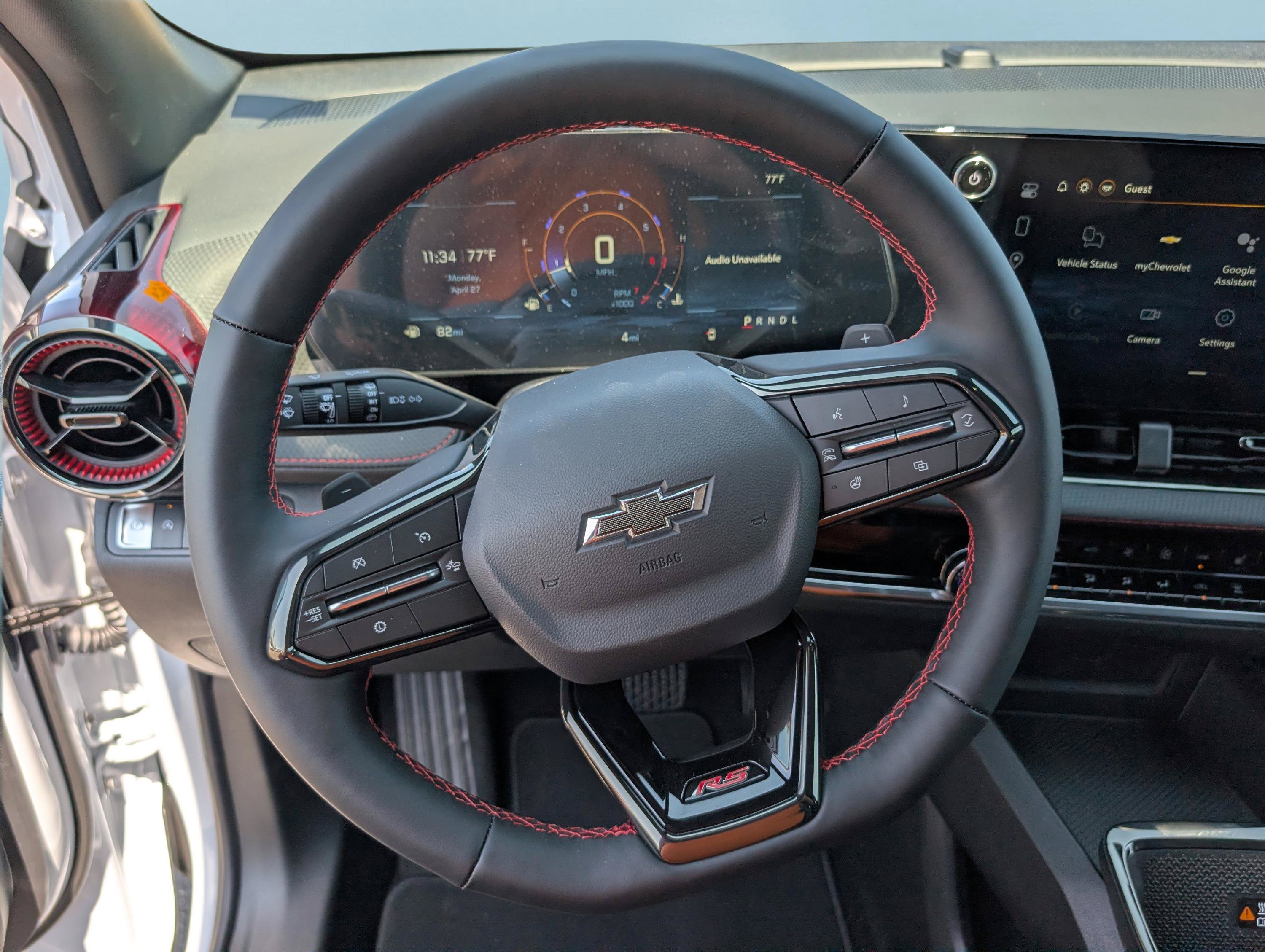 New 2026 Chevrolet Equinox RS w/ Convenience Package III FWD image 20