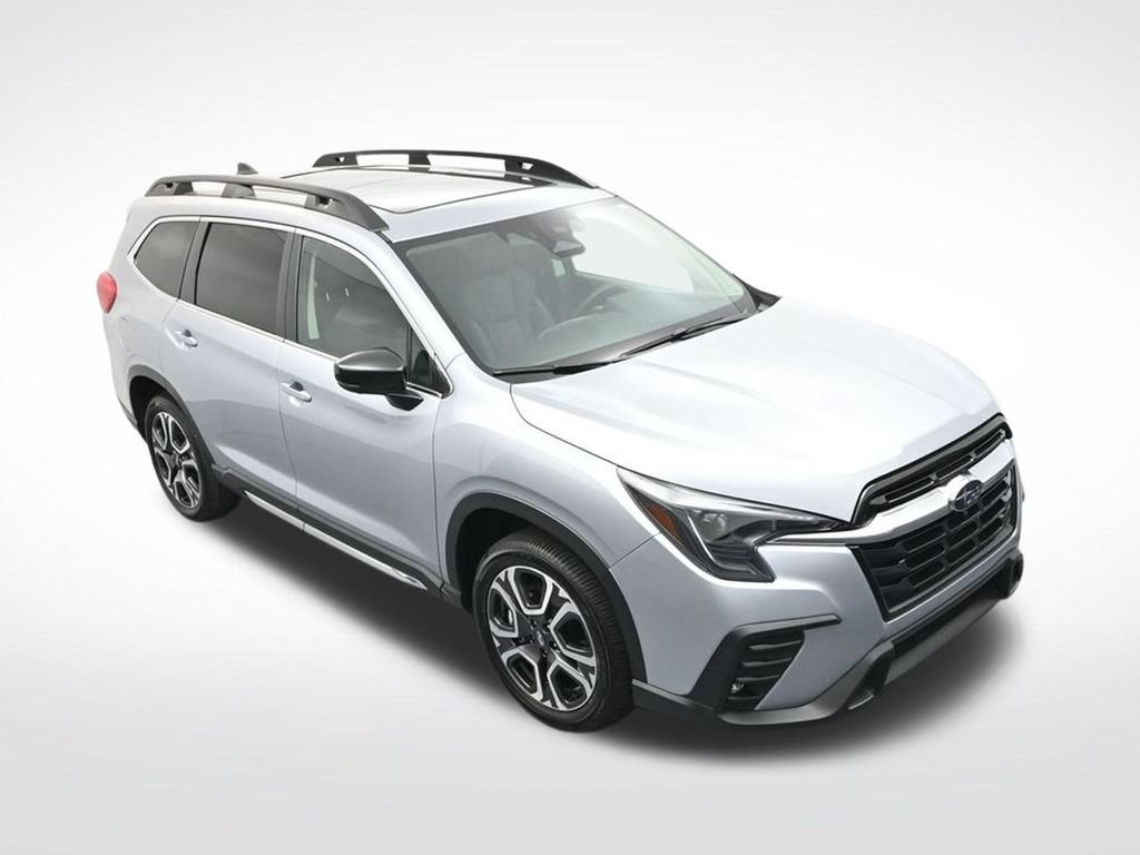 Used 2025 Subaru Ascent Limited w/ Popular Package #2 AWD/4WD image 24