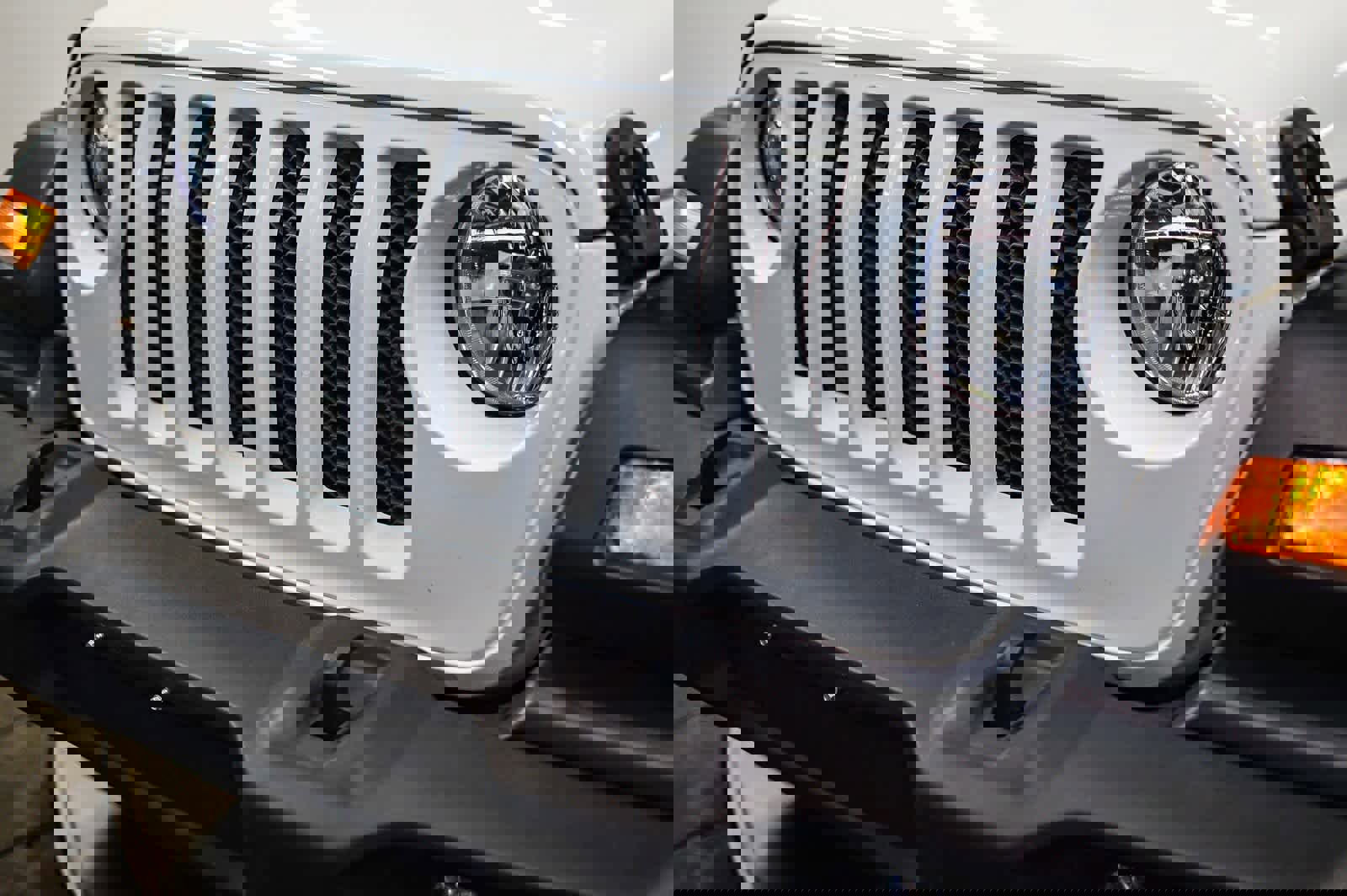 Used 2020 Jeep Wrangler Unlimited Sport S image 8