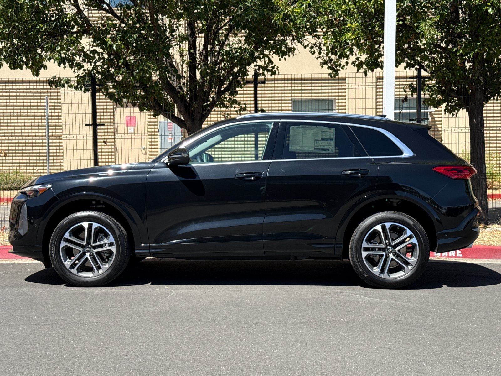 New 2026 Audi Q5 Premium AWD/4WD image 3