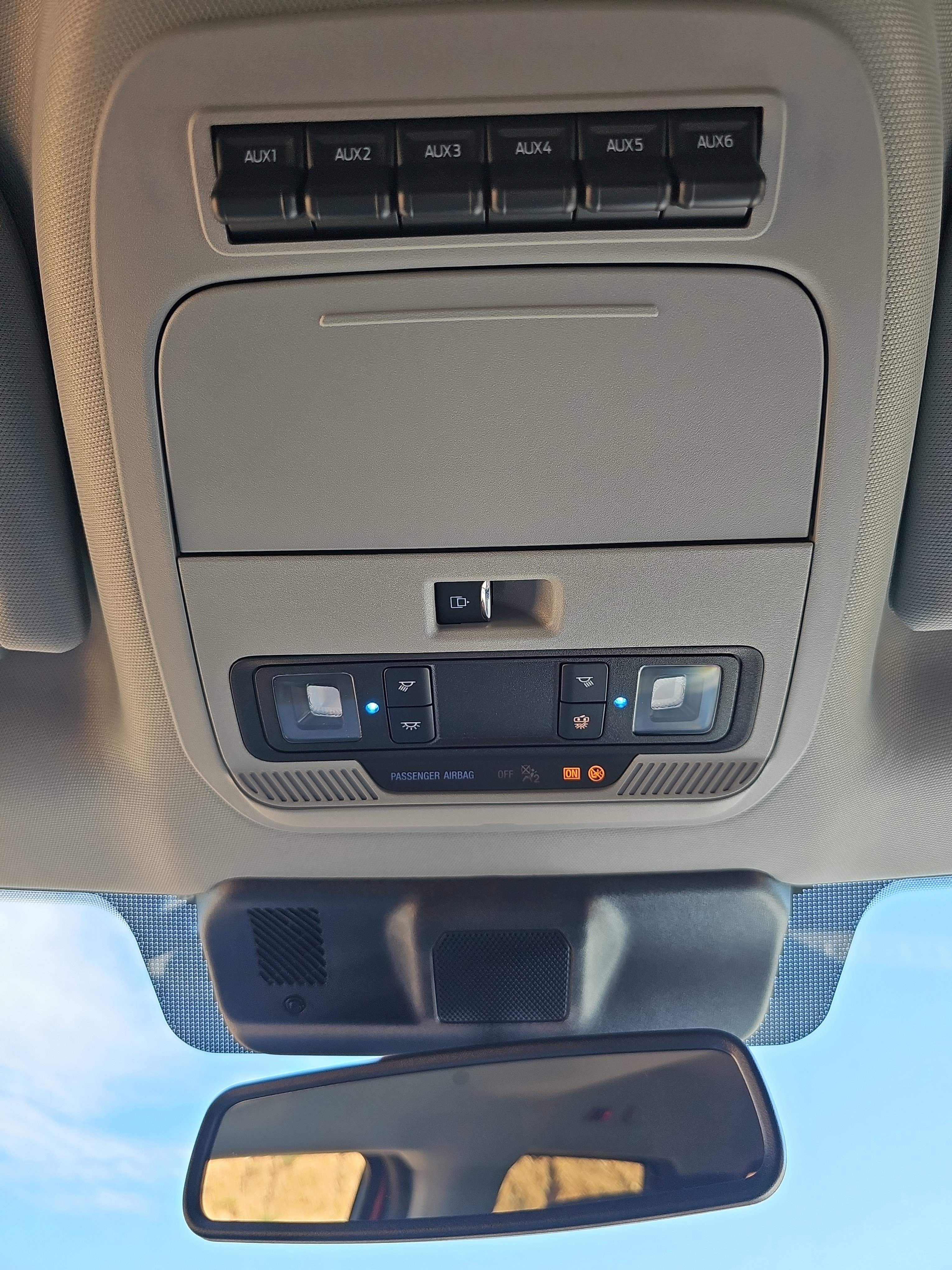 New 2026 Ford F350 XLT w/ XLT Premium Package image 33