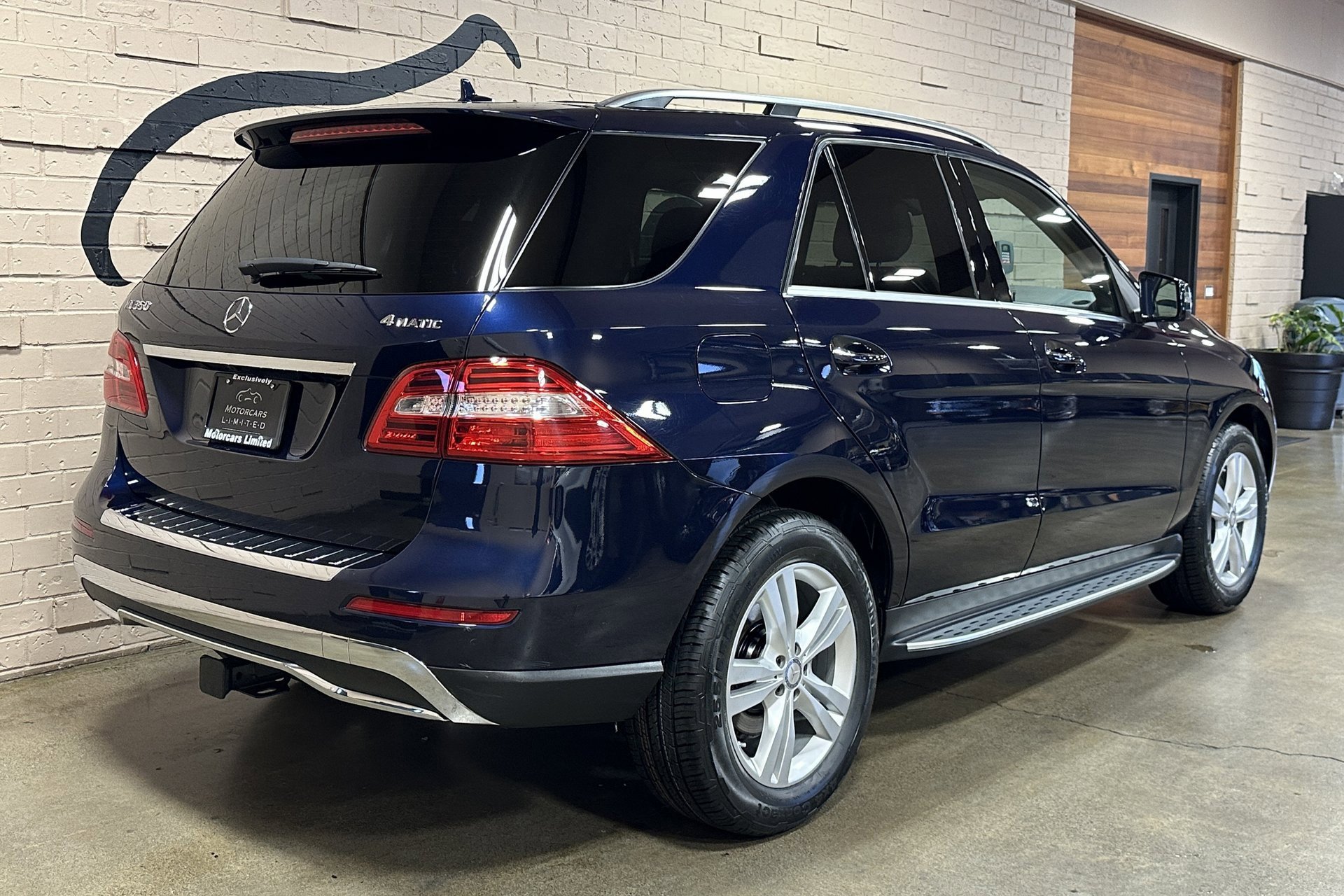 Used 2015 Mercedes-Benz ML 350 4MATIC image 4