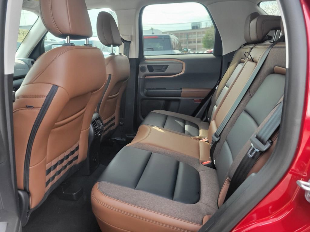 Used 2025 Ford Bronco Sport Outer Banks w/ Outer Banks Tech Package+ image 14