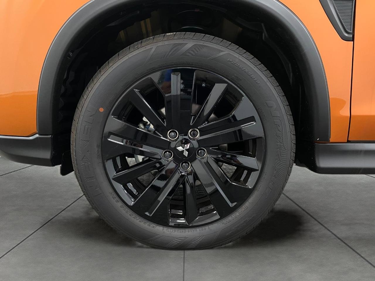 New 2024 Mitsubishi Outlander Sport LE image 3
