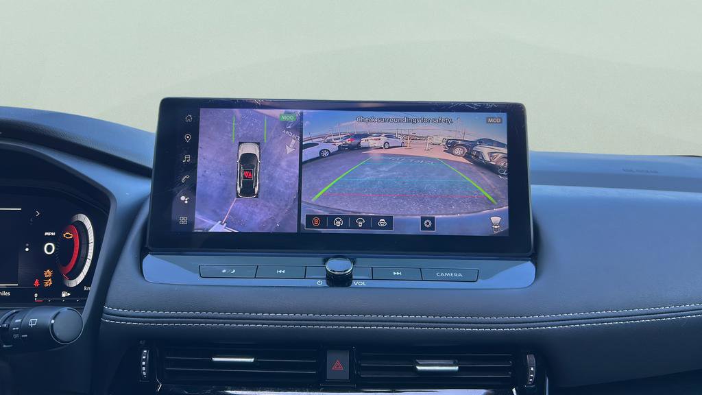 Used 2024 Nissan Rogue SL w/ SL Premium Package image 18