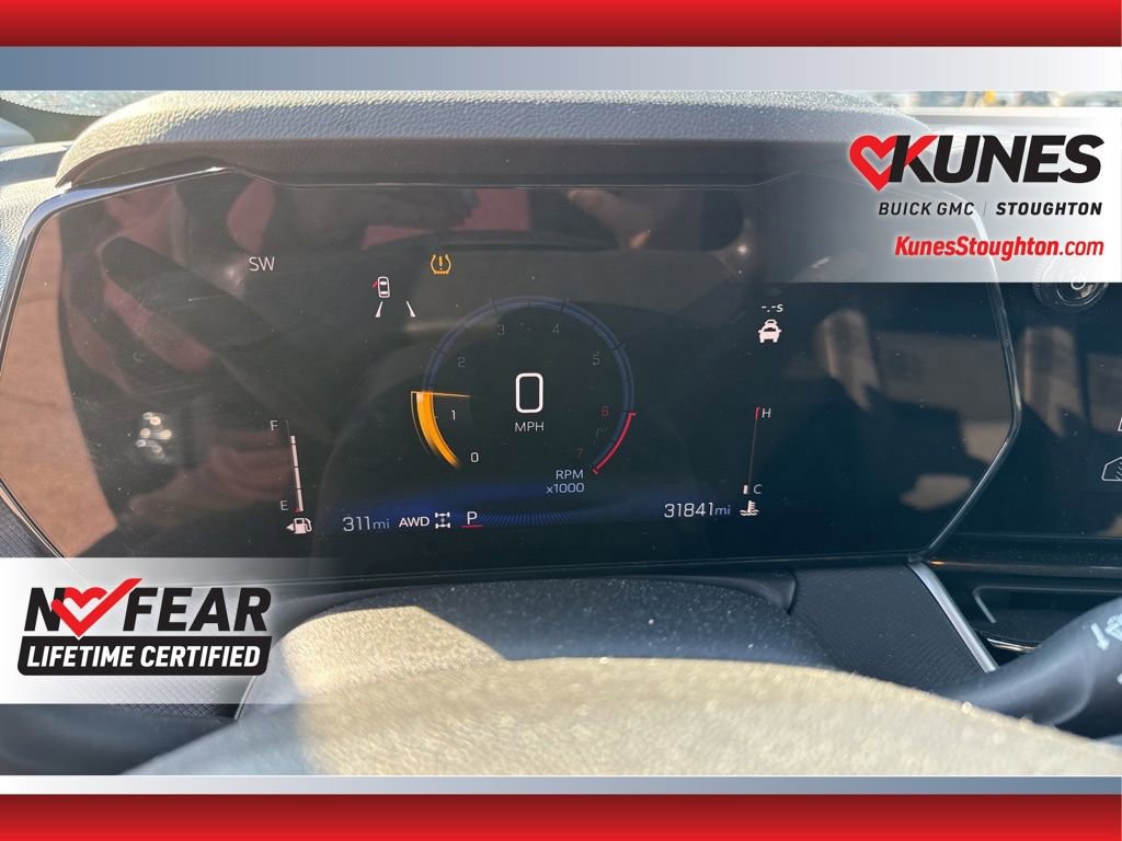 Used 2025 Chevrolet TrailBlazer LT w/ Driver Confidence Package image 28