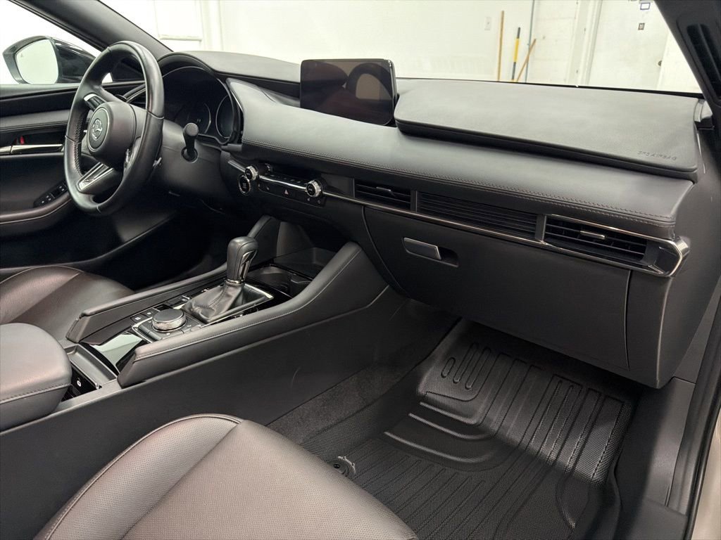 Used 2024 MAZDA MAZDA3 Hatchback w/Premium Plus Pkg image 29