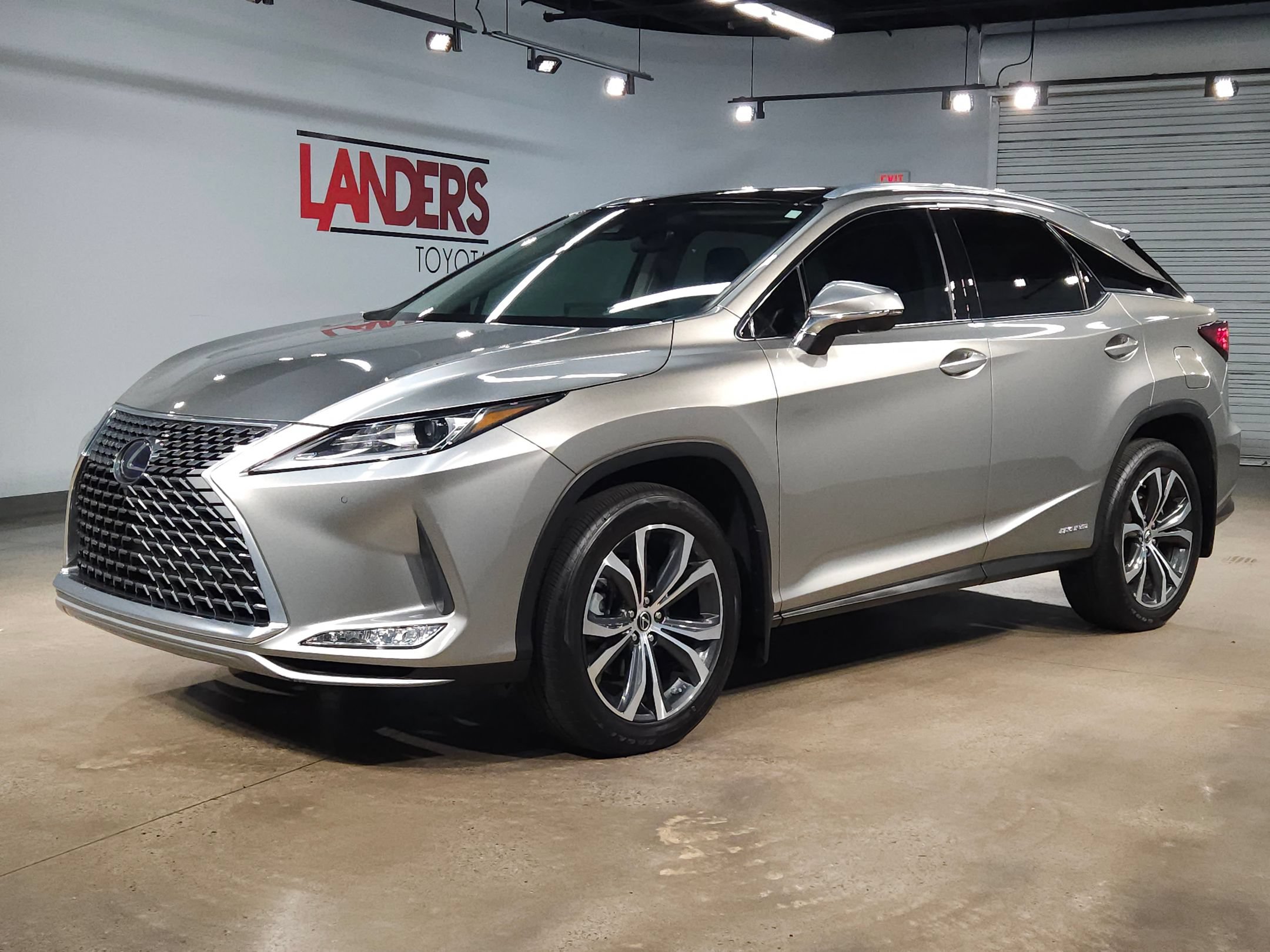 Used 2022 Lexus RX 450h AWD w/ Premium Package image 3
