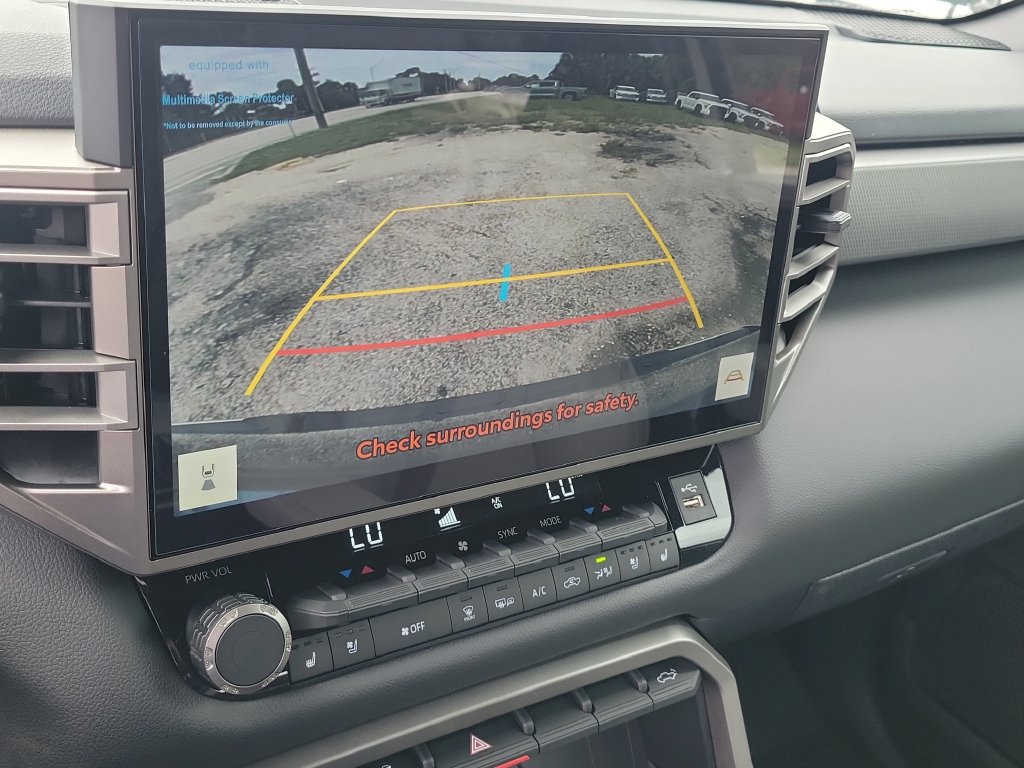 New 2026 Toyota Tundra Limited AWD/4WD image 15