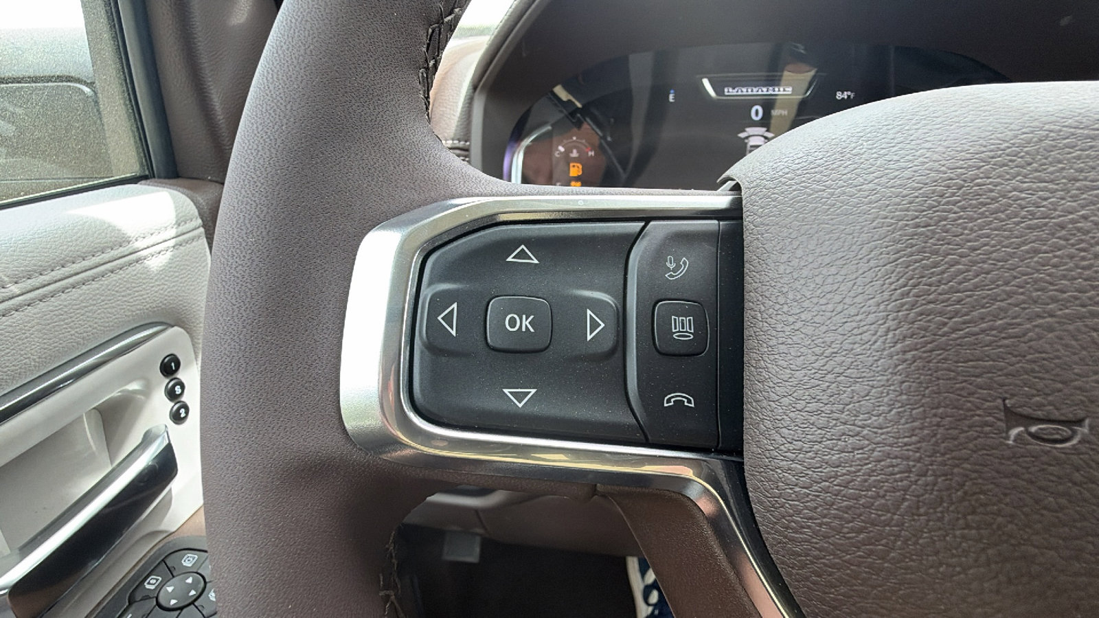 New 2026 RAM 2500 Laramie AWD/4WD image 27