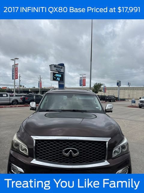 Used 2017 INFINITI QX80 4WD w/ Deluxe Technology Package