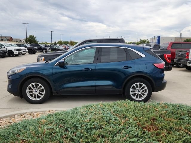 Used 2020 Ford Escape SE FWD image 2