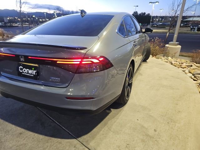 Used 2025 Honda Accord Sport image 8