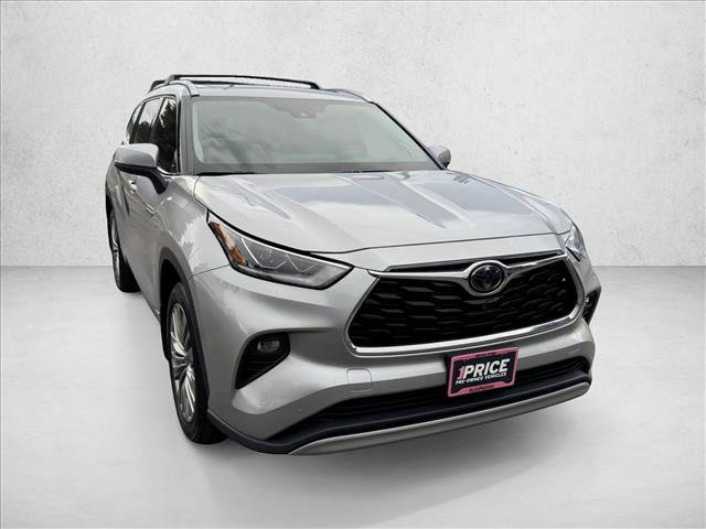 Certified 2020 Toyota Highlander Platinum AWD/4WD image 3