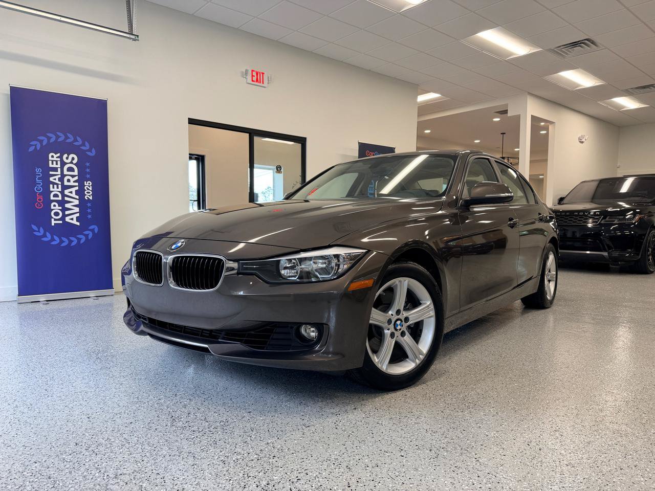 Used 2012 BMW 328i Sedan RWD image 2
