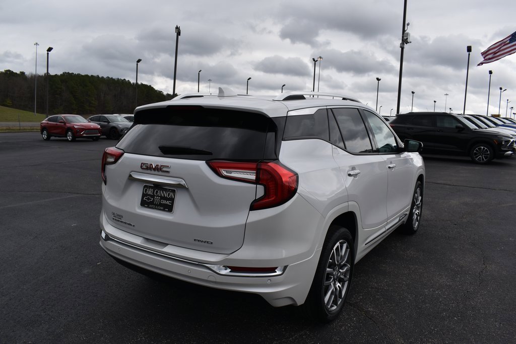 Certified 2022 GMC Terrain Denali w/ Denali Premium Package image 4