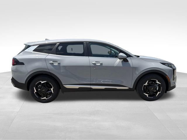New 2026 Kia Sportage EX FWD image 8
