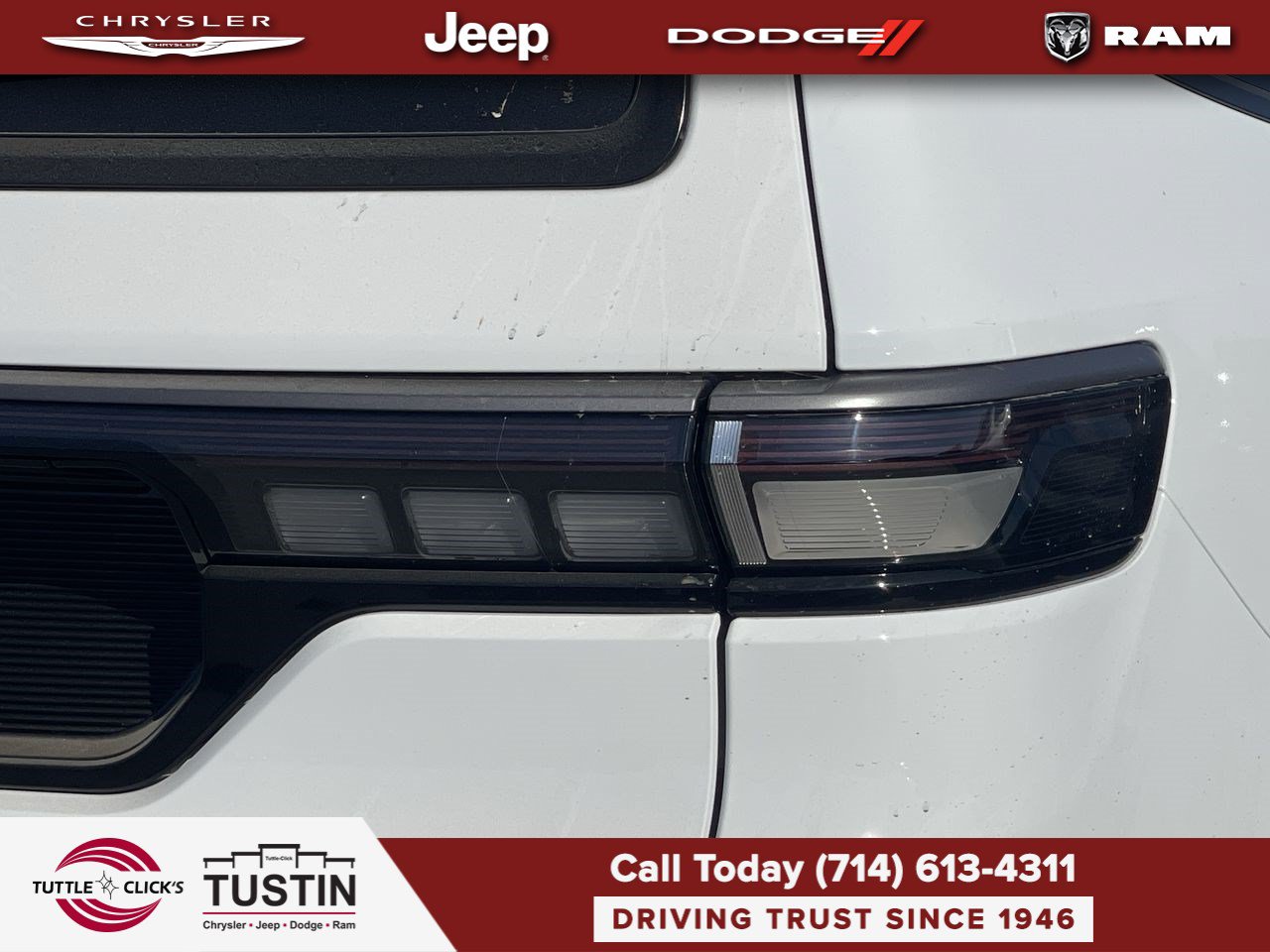 New 2026 Jeep Grand Wagoneer Summit AWD/4WD image 9
