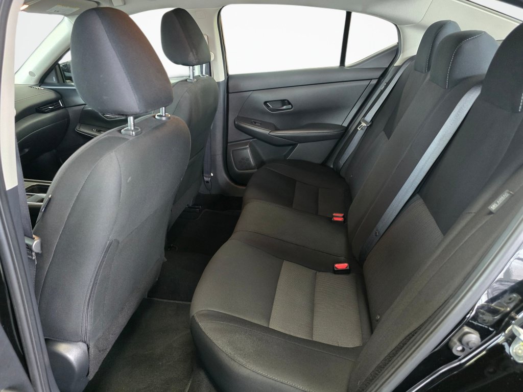 Used 2024 Nissan Sentra SV FWD image 37