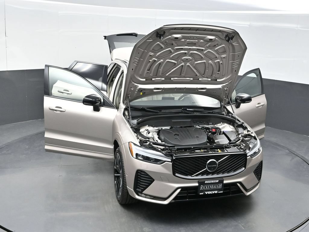New 2026 Volvo XC60 B5 Ultra w/ Protection Package Premier AWD/4WD image 38