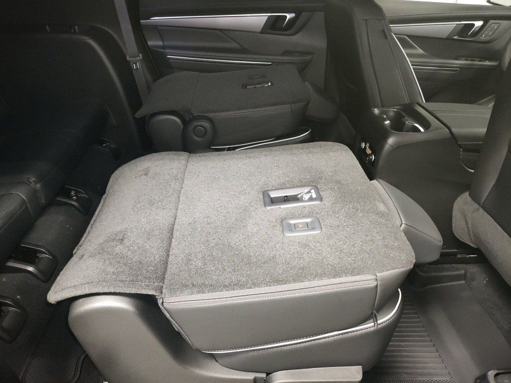 New 2026 Buick Enclave Sport Touring w/ Power Package image 13