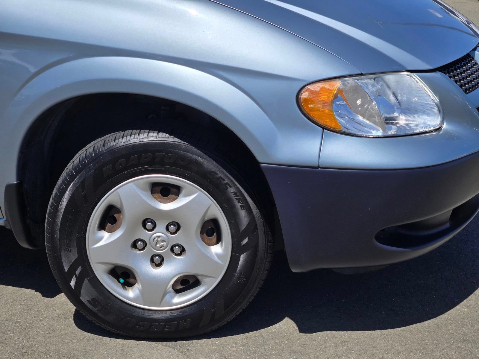 Used 2003 Dodge Caravan SE FWD image 9