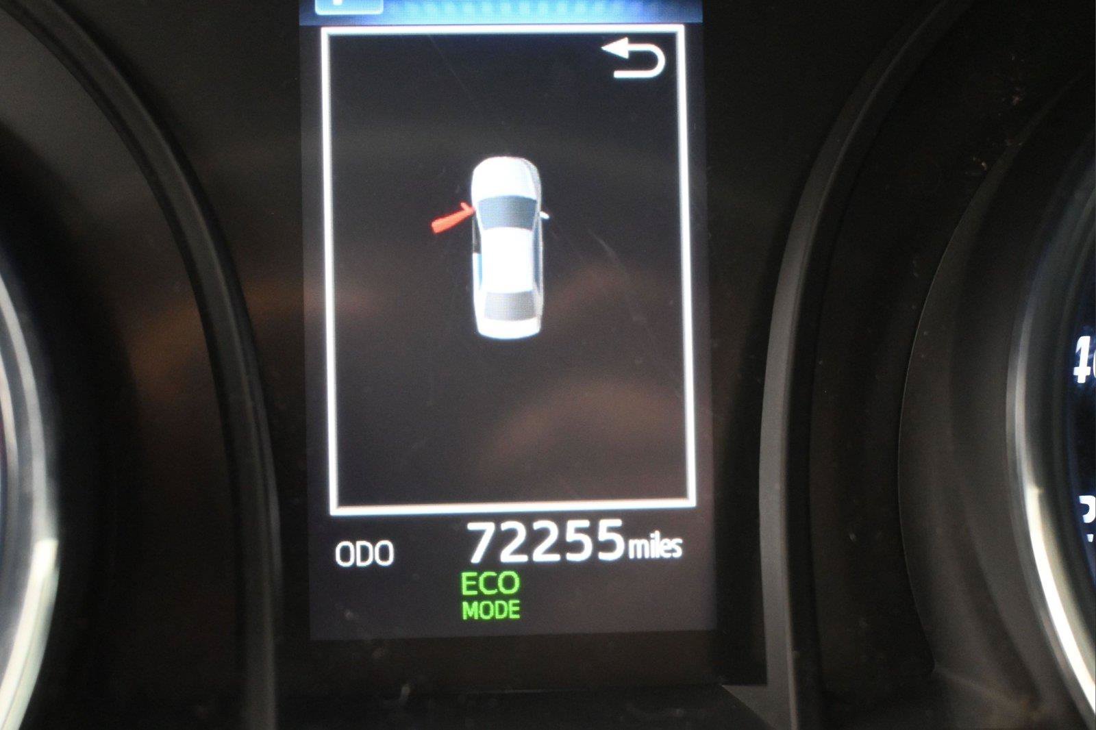 Used 2020 Toyota Camry LE FWD image 3
