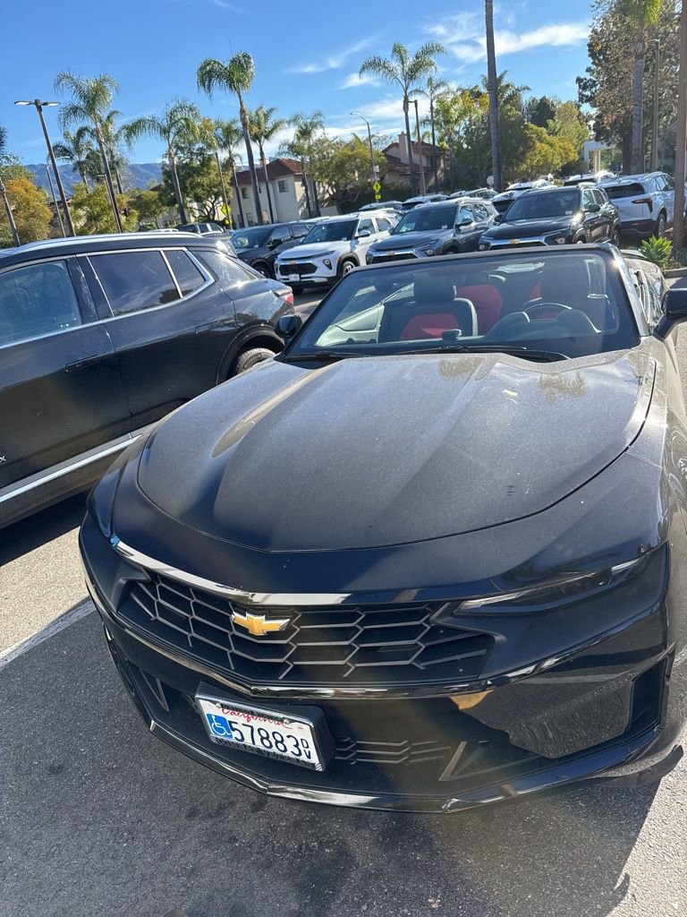 Used 2023 Chevrolet Camaro LT w/ Technology Package image 4