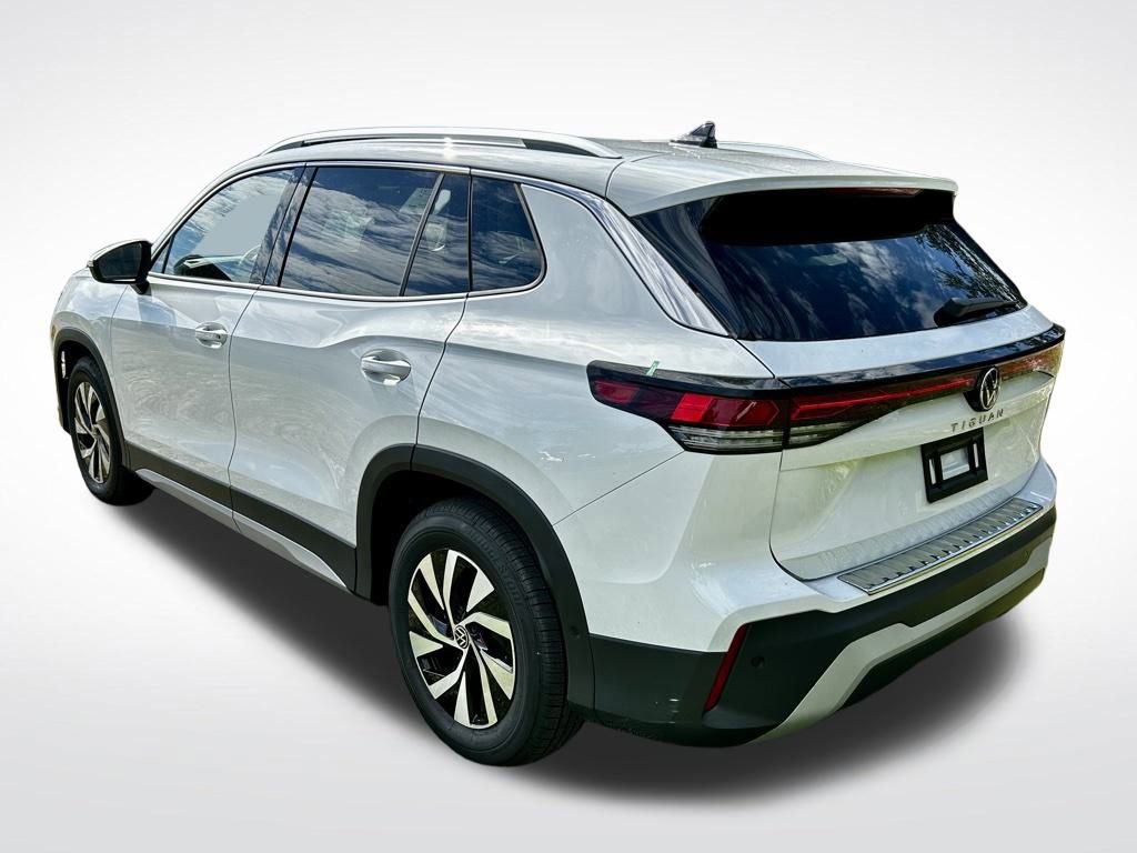 New 2026 Volkswagen Tiguan S image 4