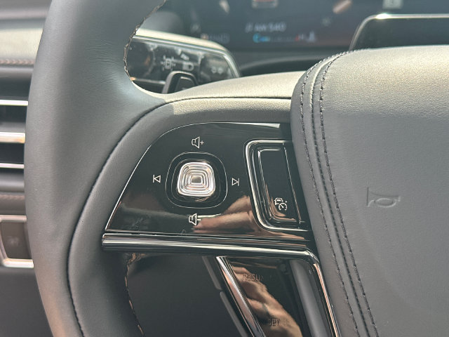 New 2026 Lincoln Aviator Reserve AWD/4WD image 25