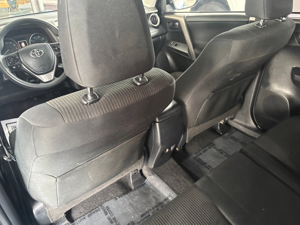 Used 2018 Toyota RAV4 LE w/ All Weather Liner Package image 25