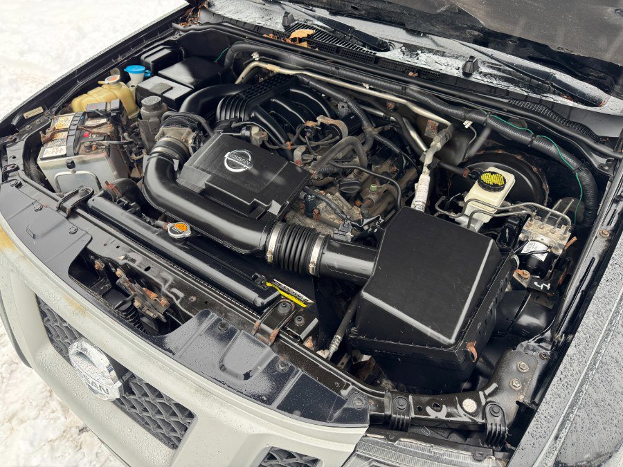 Used 2013 Nissan Xterra 4WD image 22