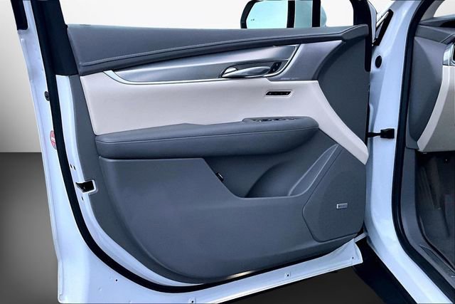 Used 2021 Cadillac XT5 Premium Luxury image 17