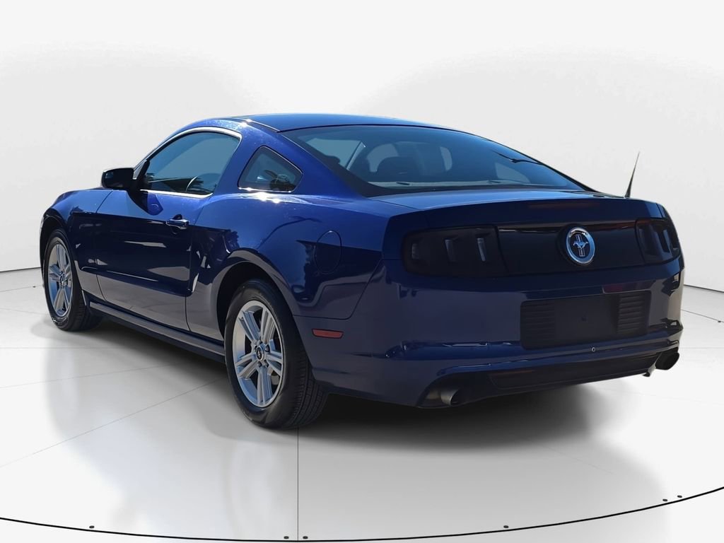 Used 2014 Ford Mustang Coupe image 7